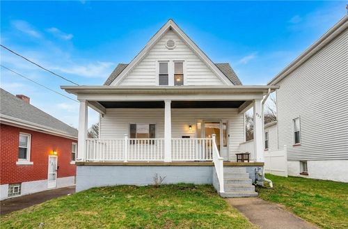 923 Scott Ave, Jeannette, PA, 15644-1655 | Card Image
