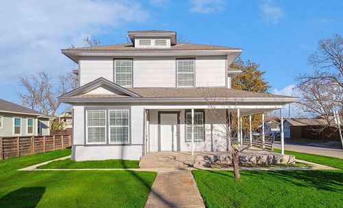 702 N Edgefield Ave, Dallas, TX, 75208-3615 | Card Image