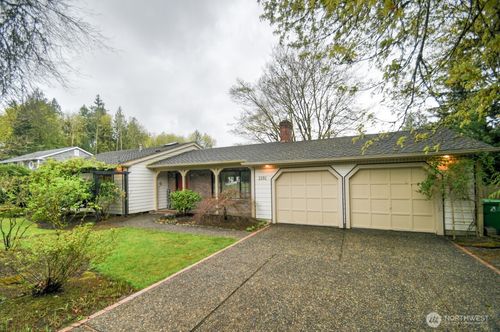 2201 Nut Tree Loop Se, Olympia, WA, 98501-3149 | Card Image