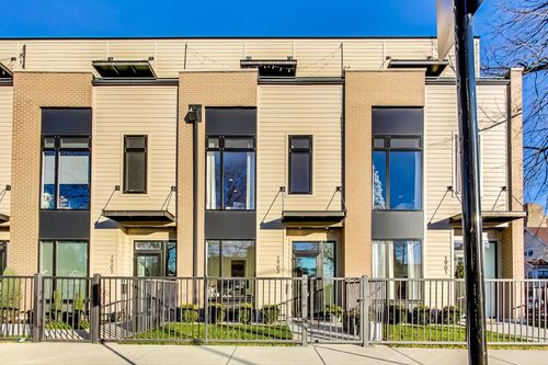 1903 N Monticello Ave, Chicago, IL, 60647-3624 | Card Image