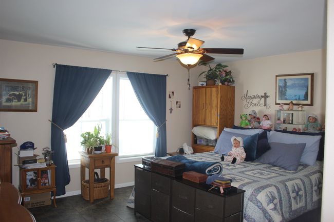 392 E Lake Ave, House other with 4 bedrooms, 2 bathrooms and null parking in Eagle Nest NM | Image 23