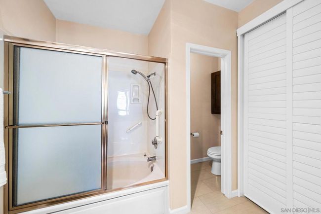 APT-3402 - 5865 Friars Rd, Condo with 2 bedrooms, 2 bathrooms and 2 parking in San Diego CA | Image 26