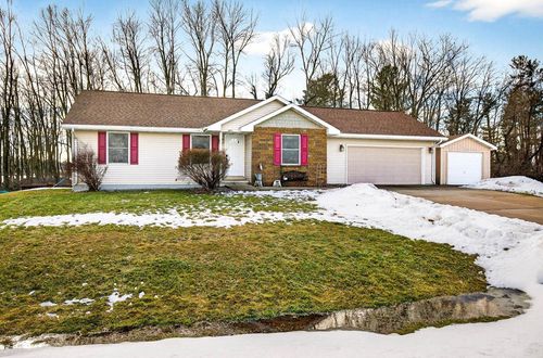 1025 Mill Pond Circle, WEYAUWEGA, WI, 54983 | Card Image