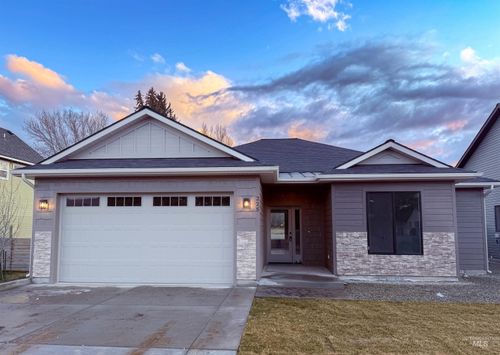 225 Whitman St, Albion, ID, 83311-7733 | Card Image