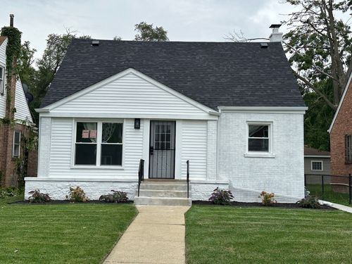 1562 Kenilworth Dr, Calumet City, IL, 60409-6306 | Card Image