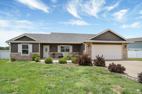 2617 Donnas Way, Manhattan, KS, 66502 | Card Image