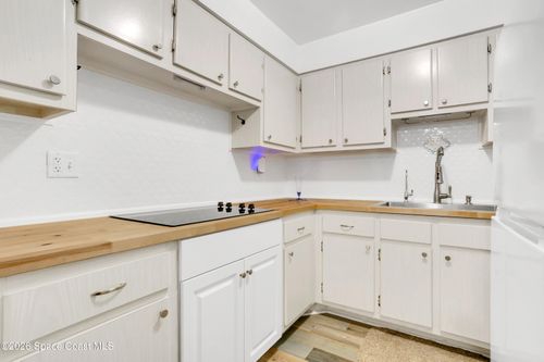 a1-101-160 Bounty St, Merritt Island, FL, 32952-2548 | Card Image