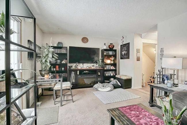 37 - 195 Manora Place Ne, Home with 3 bedrooms, 1 bathrooms and 2 parking in Calgary AB | Image 13