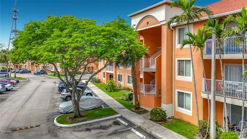 f205-6968 Sw 39th St, Davie, FL, 33314-2452 | Card Image