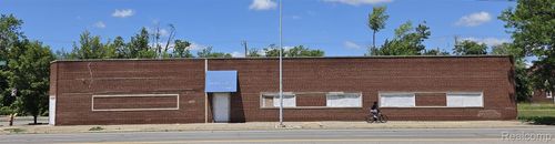 13303 Gratiot Ave, Detroit, MI, 48205-3409 | Card Image