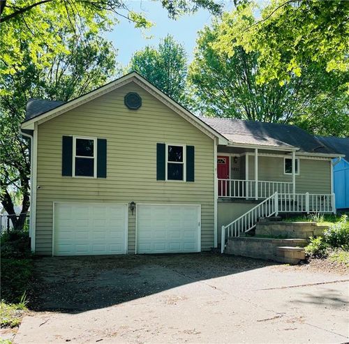 5821 Marion Ave, Kansas City, MO, 64133-7604 | Card Image