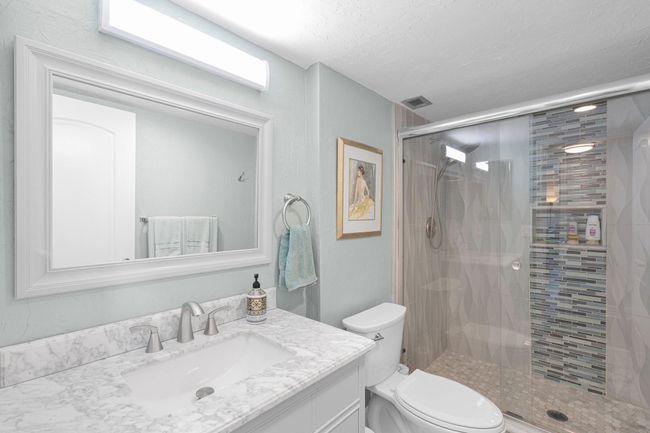 APT-214 - 1147 Hillsboro Mile, Condo with 2 bedrooms, 2 bathrooms and null parking in Hillsboro Beach FL | Image 16