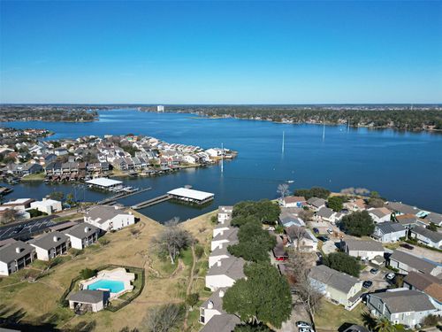 d-209 Lakeview Ter, Montgomery, TX, 77356 | Card Image