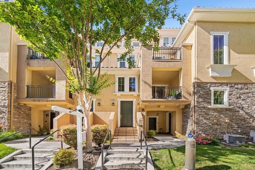 4353 Fitzwilliam St, Dublin, CA, 94568-4575 | Card Image