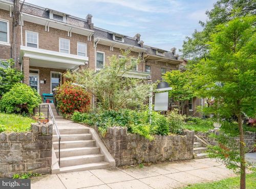 318 Varnum St Nw, WASHINGTON, DC, 20011-7323 | Card Image