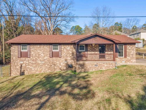 8324 W 29th St, Little Rock, AR, 72204-4516 | Card Image