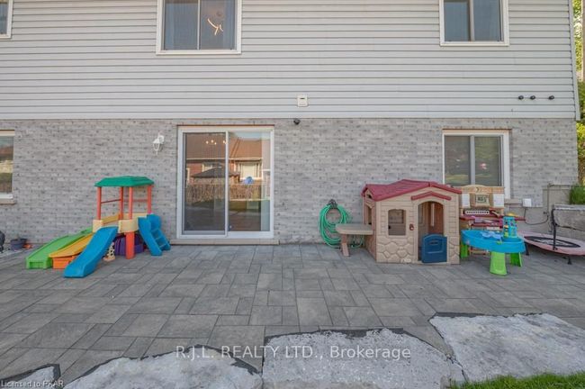 30 Greenhill Dr, House other with 4 bedrooms, 2 bathrooms and 4 parking in Peterborough ON | Image 32