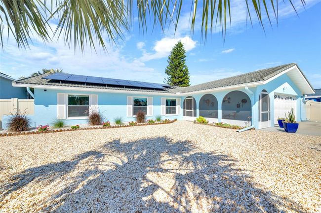 1015 Spindle Palm Way, House other with 3 bedrooms, 2 bathrooms and null parking in APOLLO BEACH FL | Image 7