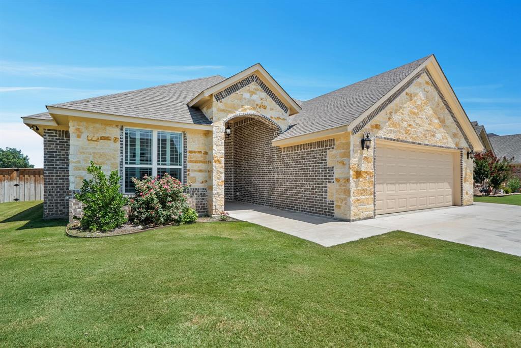 Crenshaw Ct, Stephenville, TX 76401