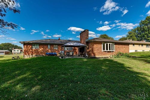 3677 Poole Rd, Colerain Twp, OH, 45251-2869 | Card Image