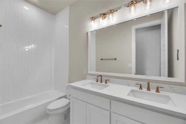 1065 Julian Dr, House other with 4 bedrooms, 3 bathrooms and null parking in Van Alstyne TX | Image 35