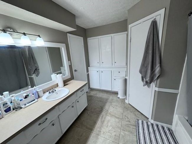 2426 Summer Spring Dr, House other with 3 bedrooms, 2 bathrooms and 2 parking in Spring TX | Image 17