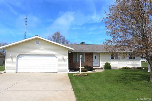 275 Madison St, Port Austin, MI, 48467-9121 | Card Image