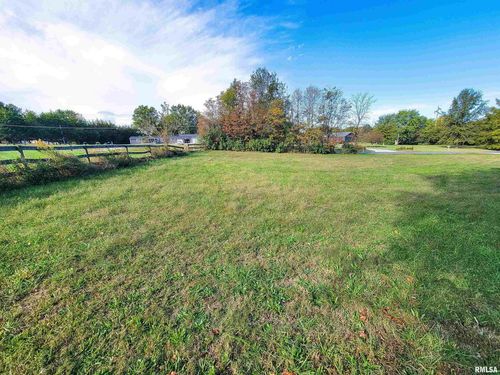 4788 N Holly Rd, Olney, IL, 62450-4402 | Card Image