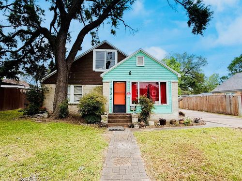 512 Graceland St, Houston, TX, 77009-1915 | Card Image