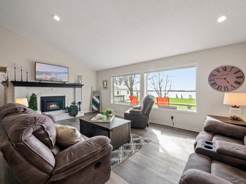 10823 Big Chip Rd Nw, Brandon, MN, 56315-8122 | Card Image