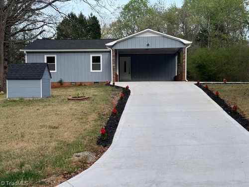 142 Idlebrook Rd, Statesville, NC, 28677-2408 | Card Image