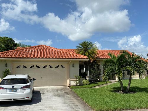 1655 Farmington Cir, Wellington, FL, 33414-8923 | Card Image