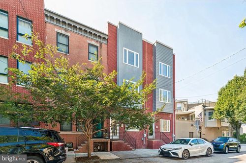 1456 E Columbia Ave, PHILADELPHIA, PA, 19125-2602 | Card Image