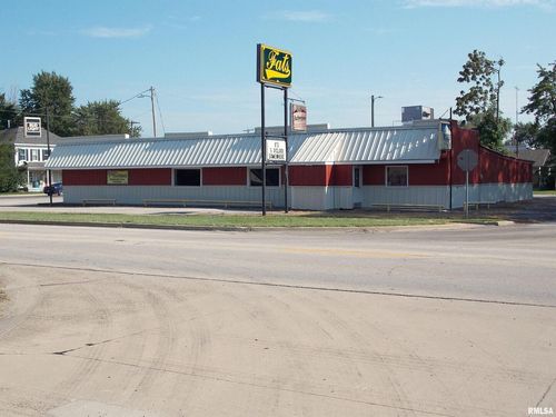 106 W Missouri Ave, Sandoval, IL, 62882-1025 | Card Image