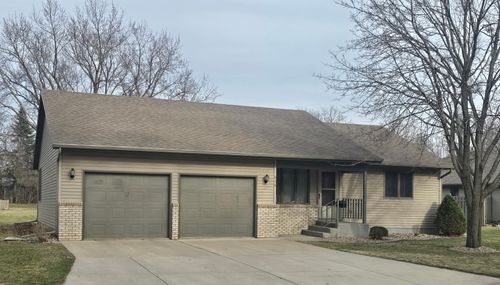 614 11th St N, Mountain Lake, MN, 56159-1329 | Card Image