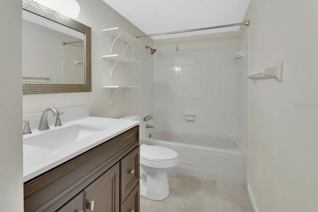 Guest Bathroom | Image 17