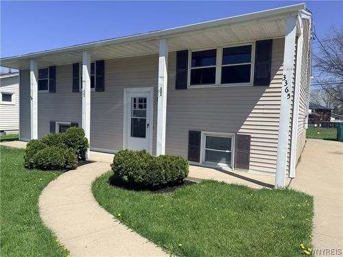 3365 Mckinley Pkwy, Buffalo, NY, 14219-2123 | Card Image