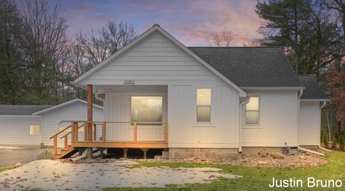 15952 Groesbeck Street, Grand Haven Charter Township, MI, 49417 | Card Image