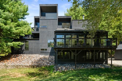 564 Hubbard Rd, Killingly, CT, 06239-3904 | Card Image