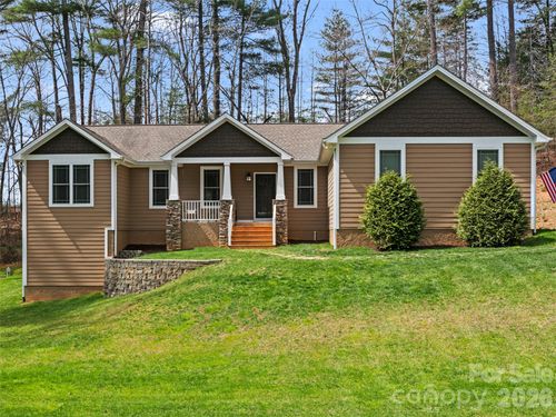 290 Sweetwater Hills Dr, Hendersonville, NC, 28791-8005 | Card Image