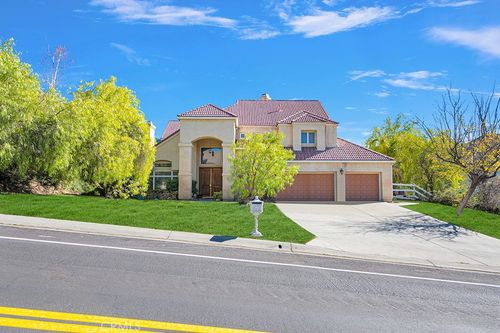 15508 Live Oak Springs Canyon Rd, Canyon Country, CA, 91387-4701 | Card Image