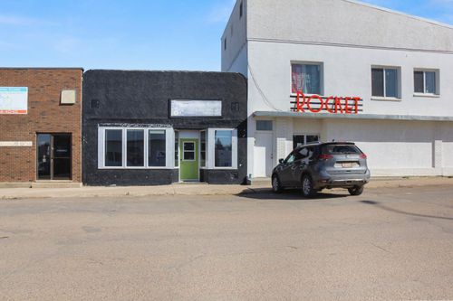 5213 50 Street, Viking, AB, T0B4N0 | Card Image