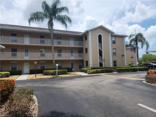 a301-9660 Victoria Ln, NAPLES, FL, 34109 | Card Image