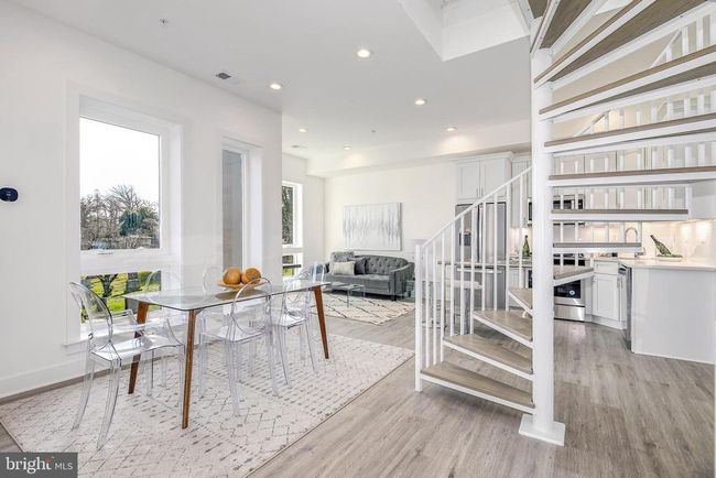 UNIT-5 - 4901 1 St St Nw, Condo with 2 bedrooms, 2 bathrooms and null parking in WASHINGTON DC | Image 5