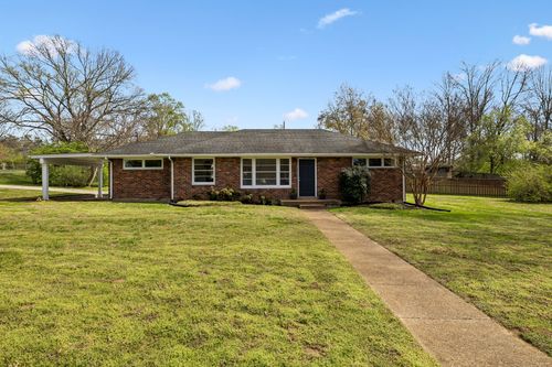 5020 Trousdale Dr, Nashville, TN, 37220-1642 | Card Image