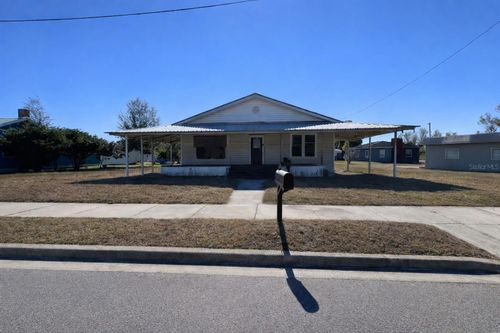 611 W Broadway St, FORT MEADE, FL, 33841-2811 | Card Image