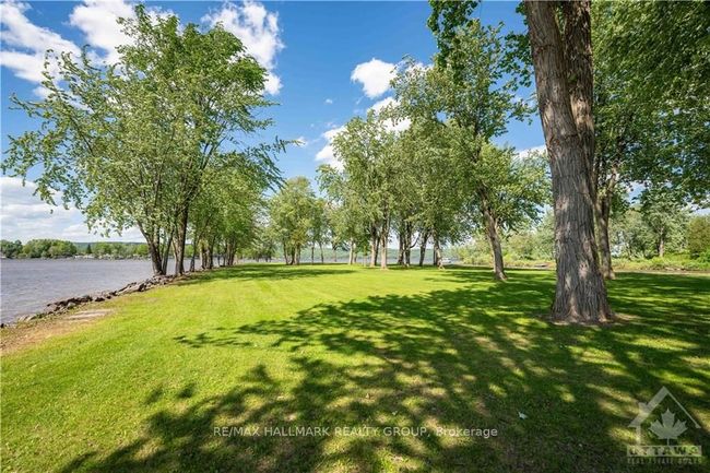 2570 Bay Rd, House other with 3 bedrooms, 2 bathrooms and 12 parking in L'orignal ON | Image 18