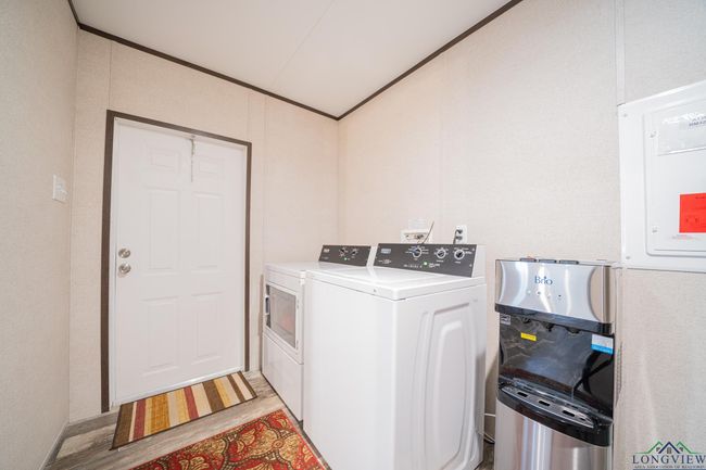 13975 State Highway 43 E, House other with 4 bedrooms, 2 bathrooms and null parking in Tatum TX | Image 12