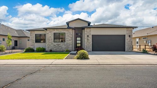 492 Spoon Ct, Grand Junction, CO, 81507-7702 | Card Image