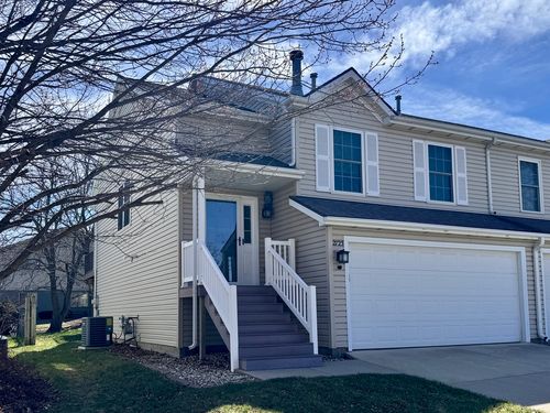 2723 Arrowhead Dr, Bloomington, IL, 61704-2549 | Card Image